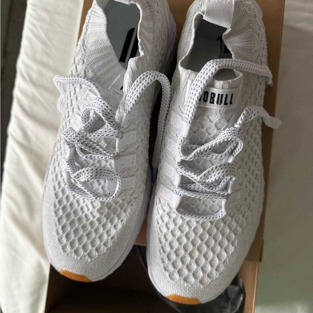 NOBULL Allday knit in White size 8 New - Picture 6 of 9